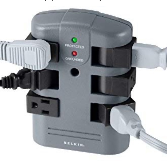 BNIB 6 outlet extender - Picture 4 of 8